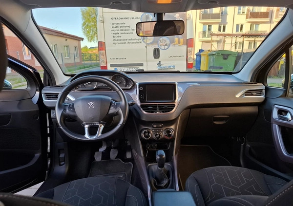 Peugeot 2008 cena 37500 przebieg: 167000, rok produkcji 2015 z Bytów małe 92